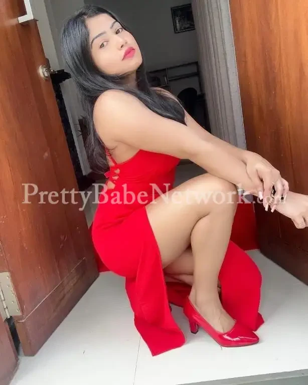 Meet Riya Singh – Elegant High Profile Escort Companion in Indira Nagar, Lucknow
